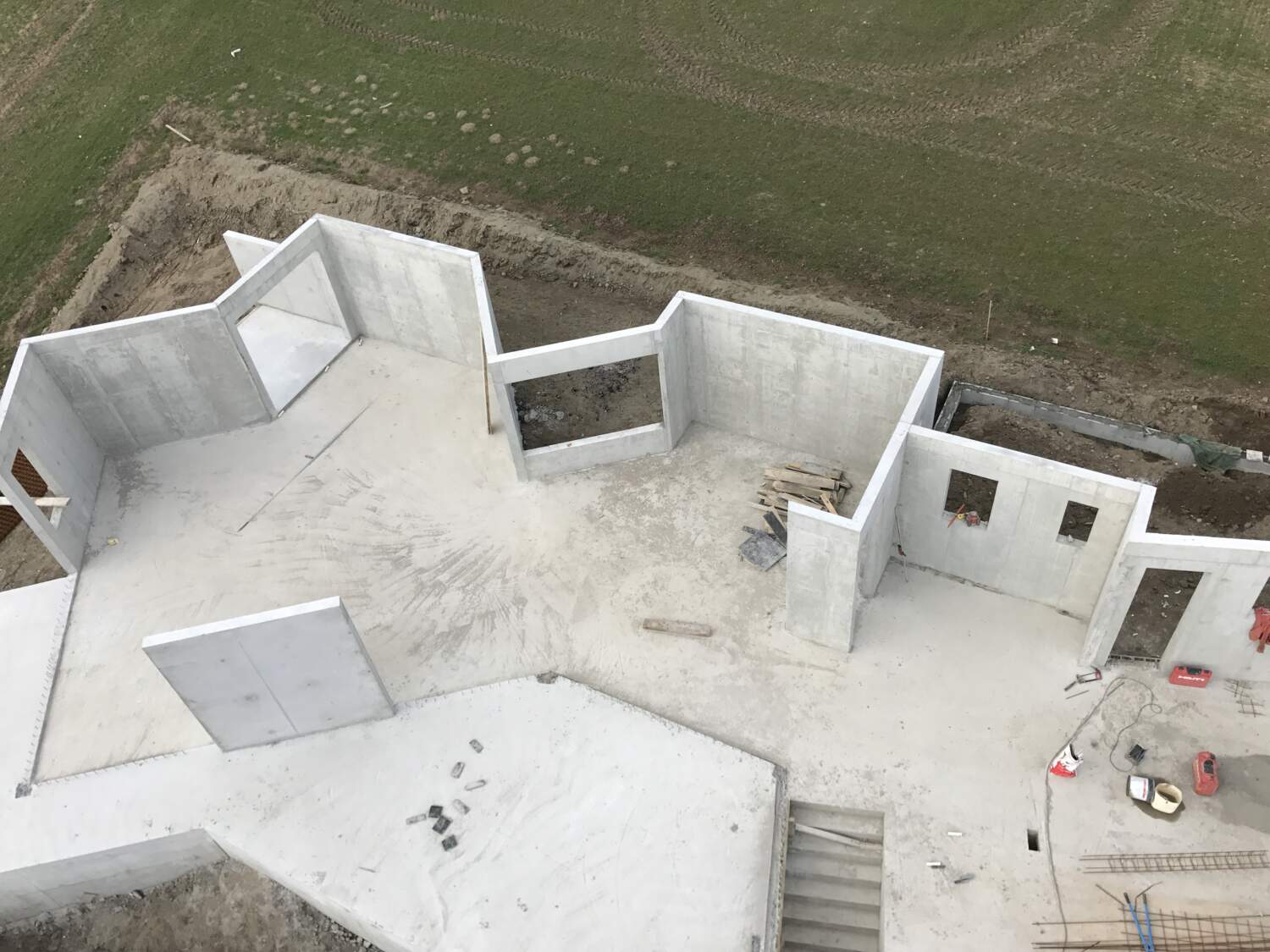 Maçonnerie en béton armé d'une maison